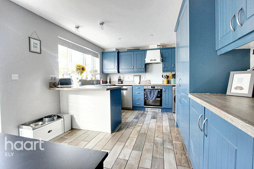 Additional image 15 of Teal Avenue, Soham