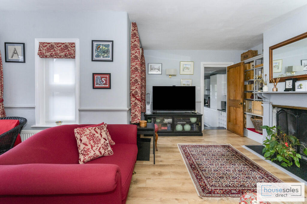 Additional image 3 of Wicketts Brighton Road, Henfield, BN5