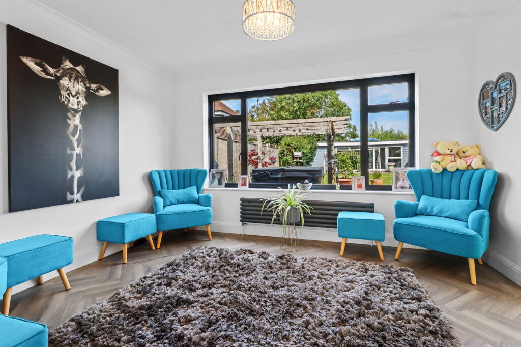 Additional image 55 of Stuart Avenue, Eastbourne, BN21 1UR