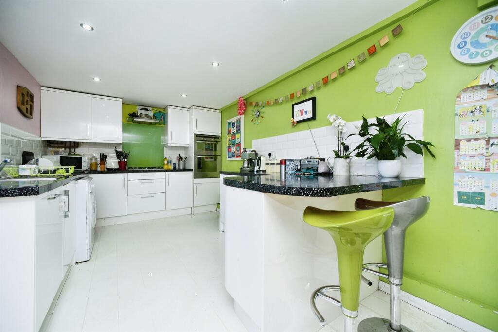 Additional image 14 of Whitelot Close, Southwick, BRIGHTON