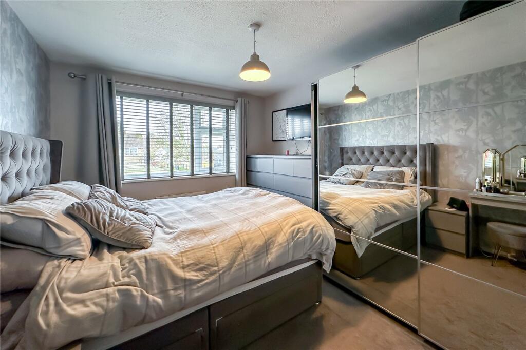 Additional image 6 of Hewitt Close, Wheathampstead, St. Albans, Hertfordshire, AL4