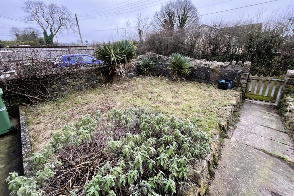 Additional image 25 of UPDATING | LARGE GARDEN | SHEPTON MALLET