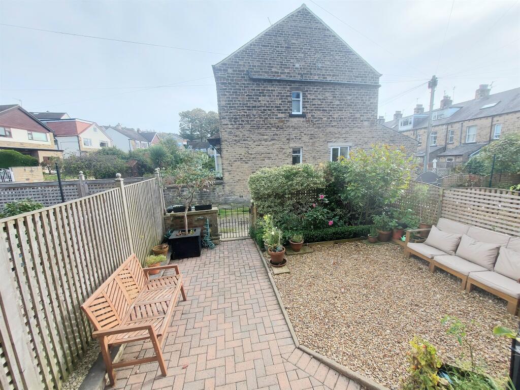 Additional image 18 of Park Road, Bingley
