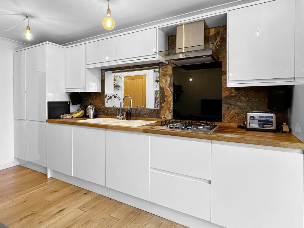 Additional image 4 of Ramsden Square, Cambridge