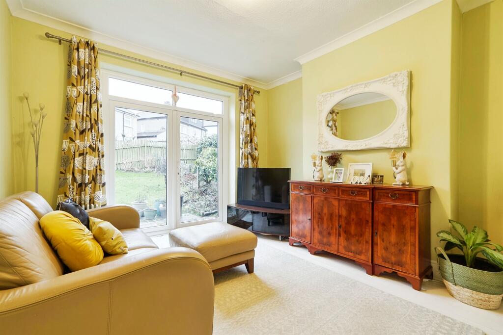 Additional image 18 of Lindisfarne Road, Shipley