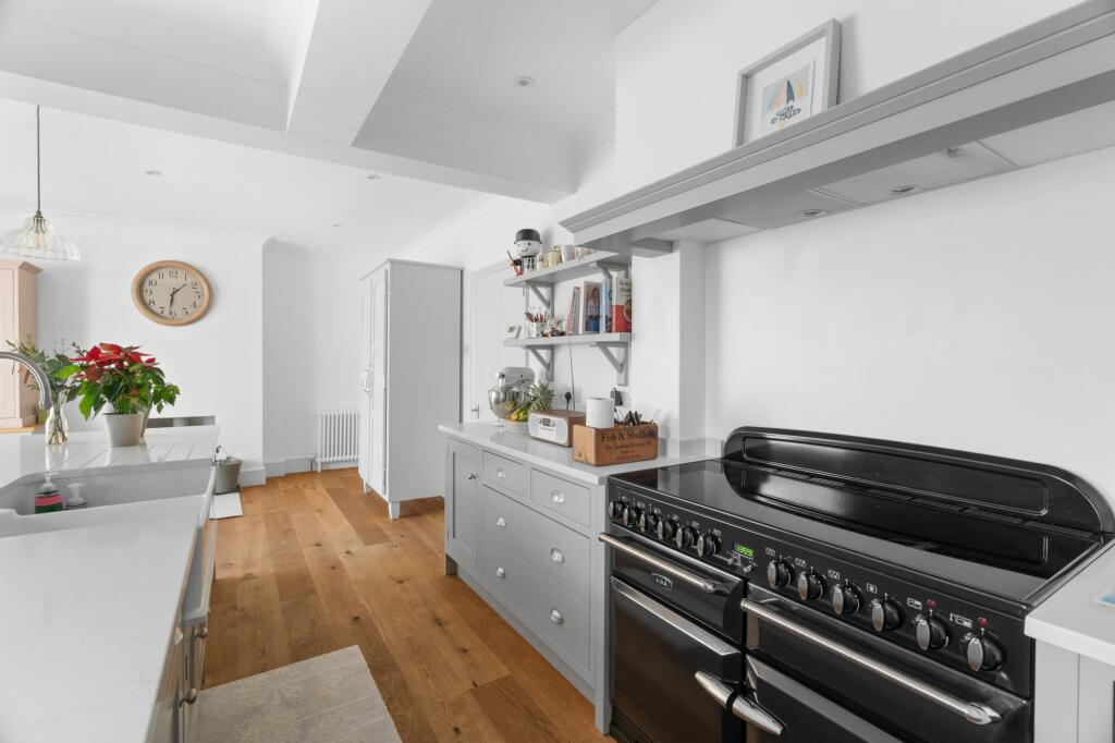 Additional image 10 of High Street, Linton, CB21