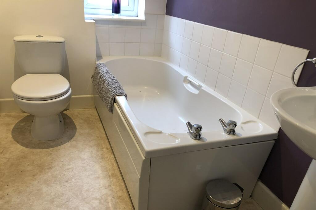 Additional image 13 of 6 bedroom Detached House in Bournemouth