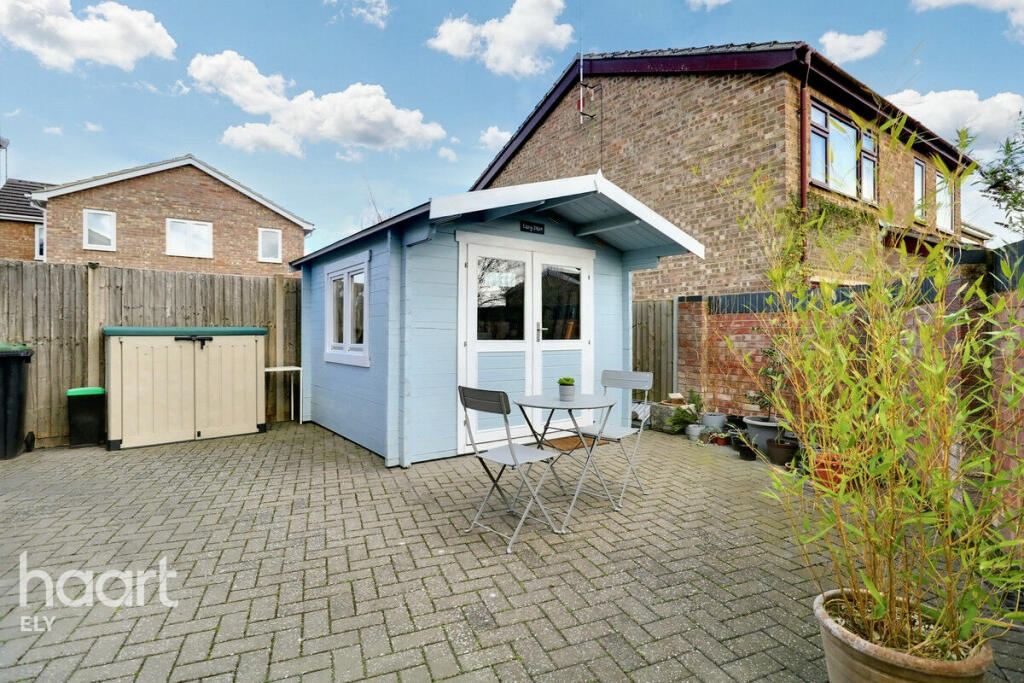 Additional image 17 of Matthew Wren Close, Little Downham