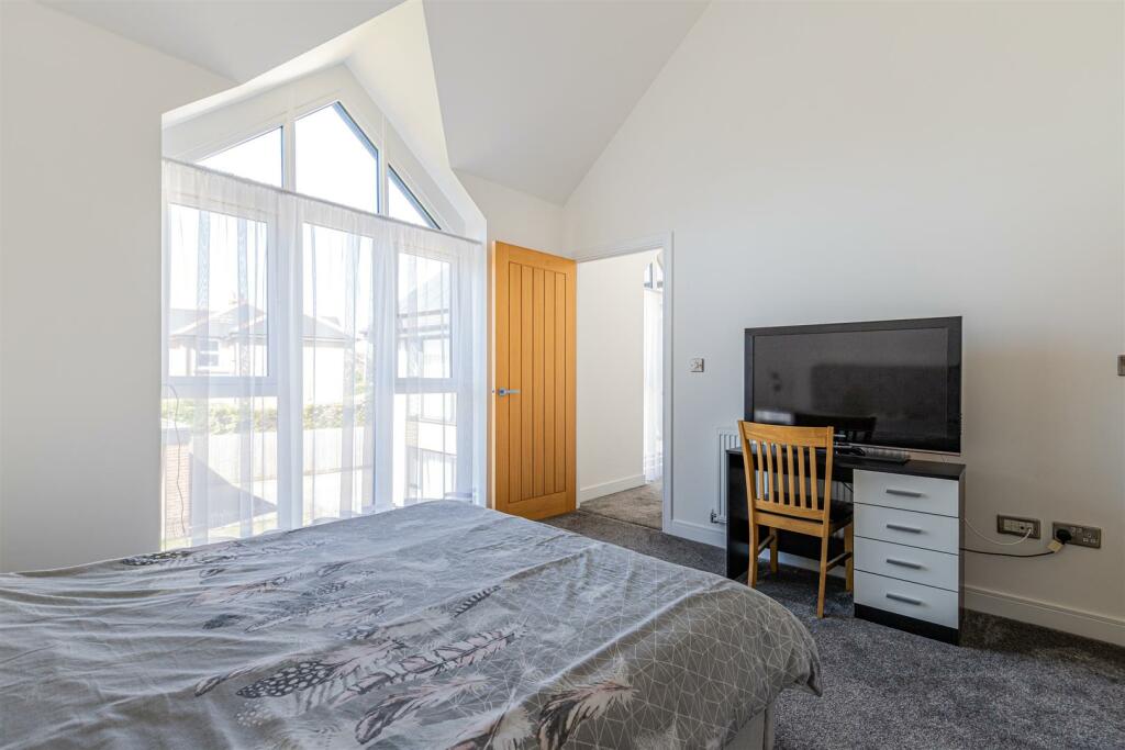 Additional image 11 of Church Road, Lisvane, Cardiff