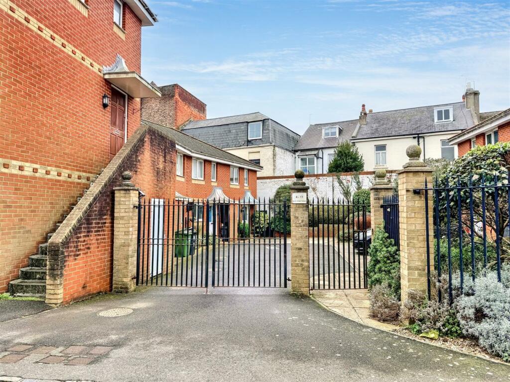Additional image 11 of West Street Mews, Eastbourne