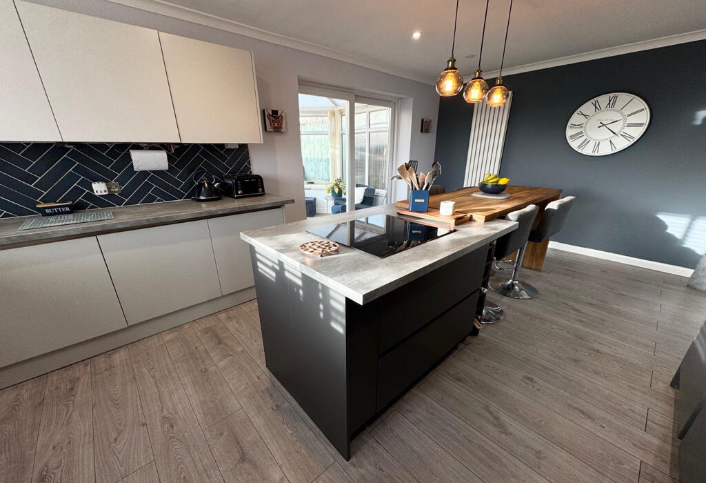 Additional image 4 of Kirkfields, Baildon, Shipley, West Yorkshire