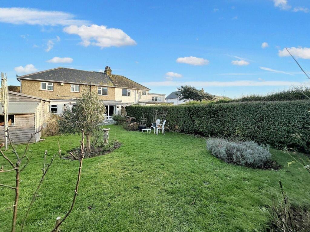 Additional image 28 of Broomfield Avenue, Telscombe Cliffs, BN10 7AJ