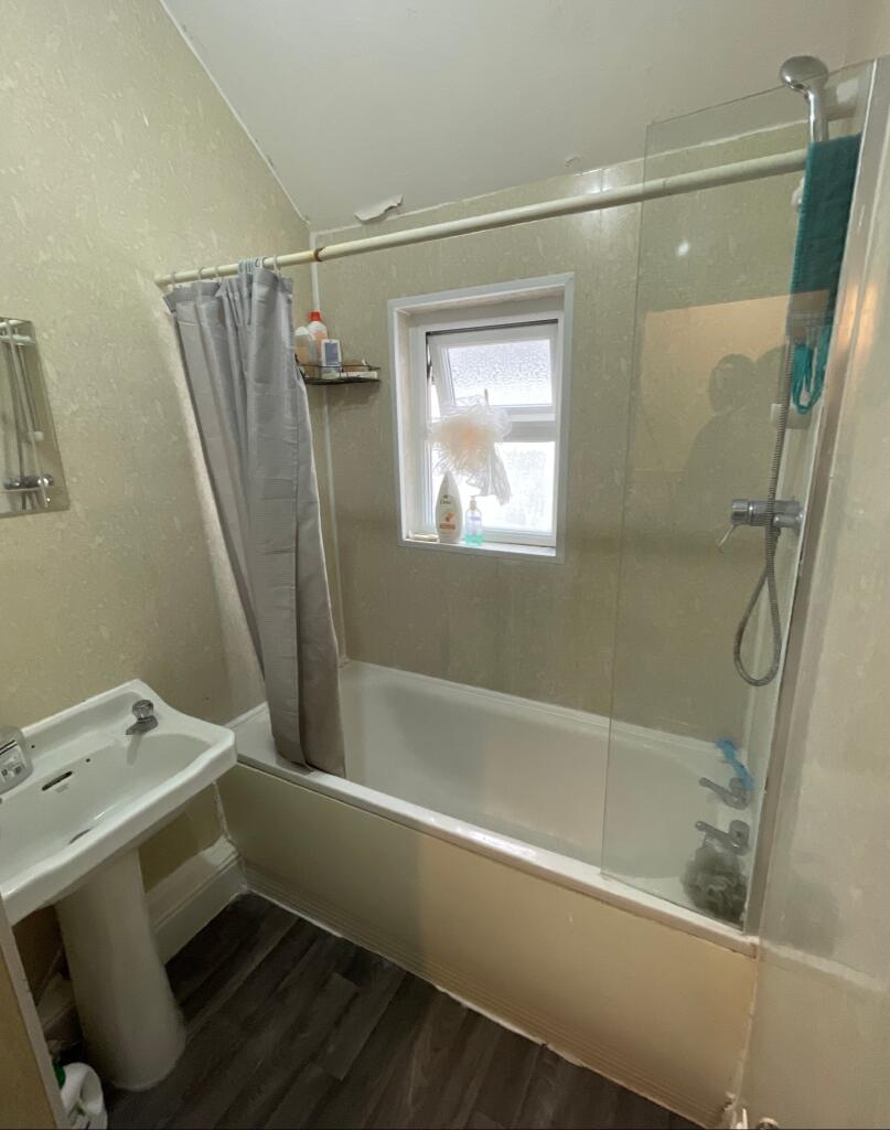 Additional image 5 of Flat 1, Balaclava Road, Penylan, Cardiff