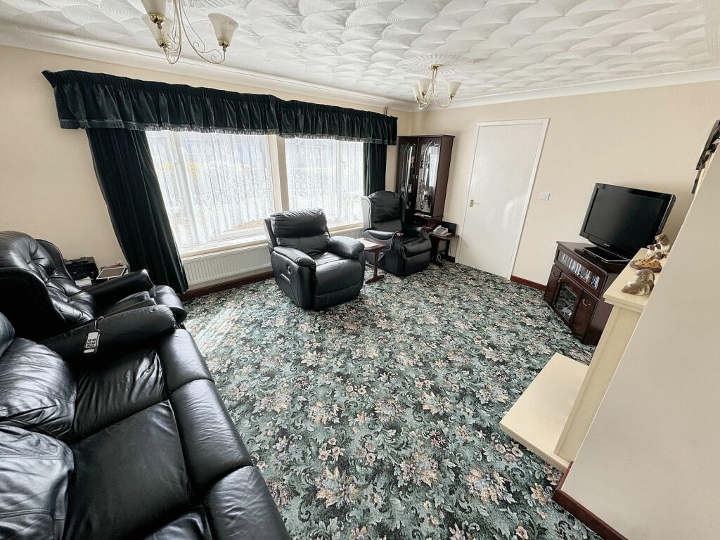 Additional image 5 of Kings Parade, Soham