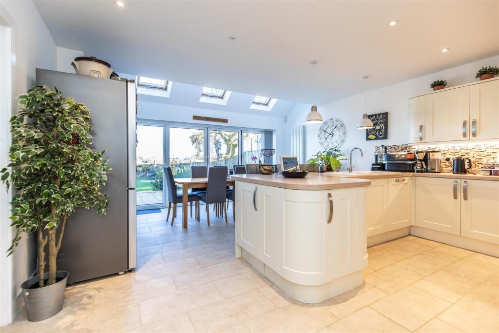 Additional image 4 of Eastbourne Road, Halland, BN8 6PS