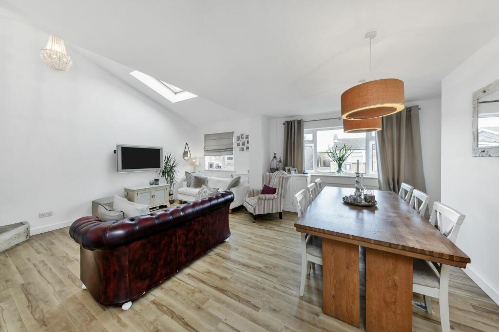 Additional image 17 of Bendyshe Way, Barrington, CB22