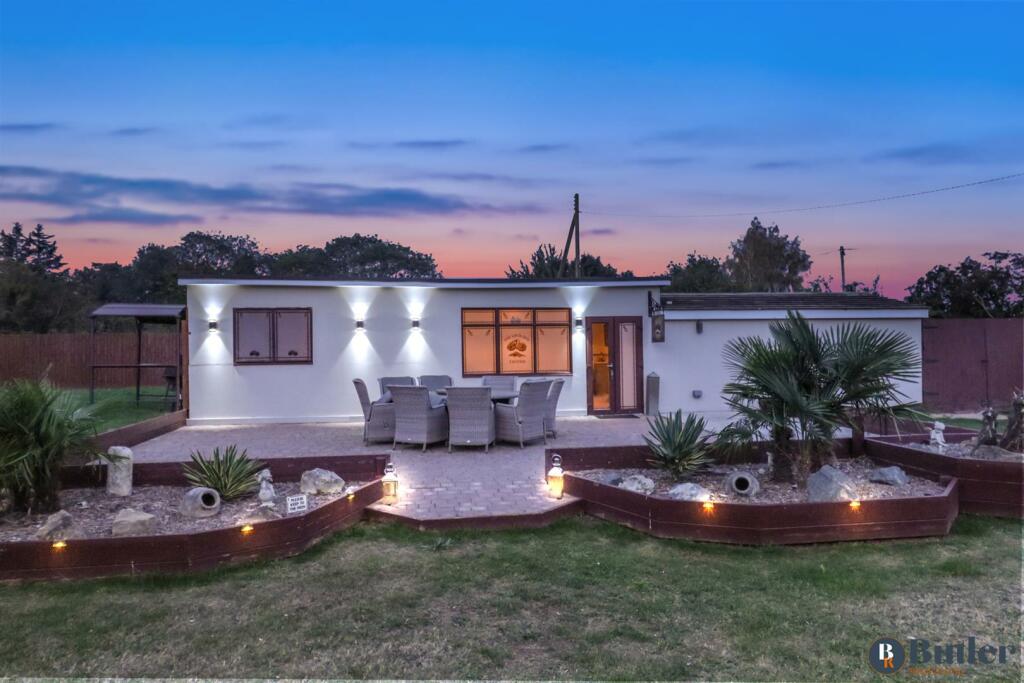 Additional image 113 of Meadow Green End, Green End, Landbeach