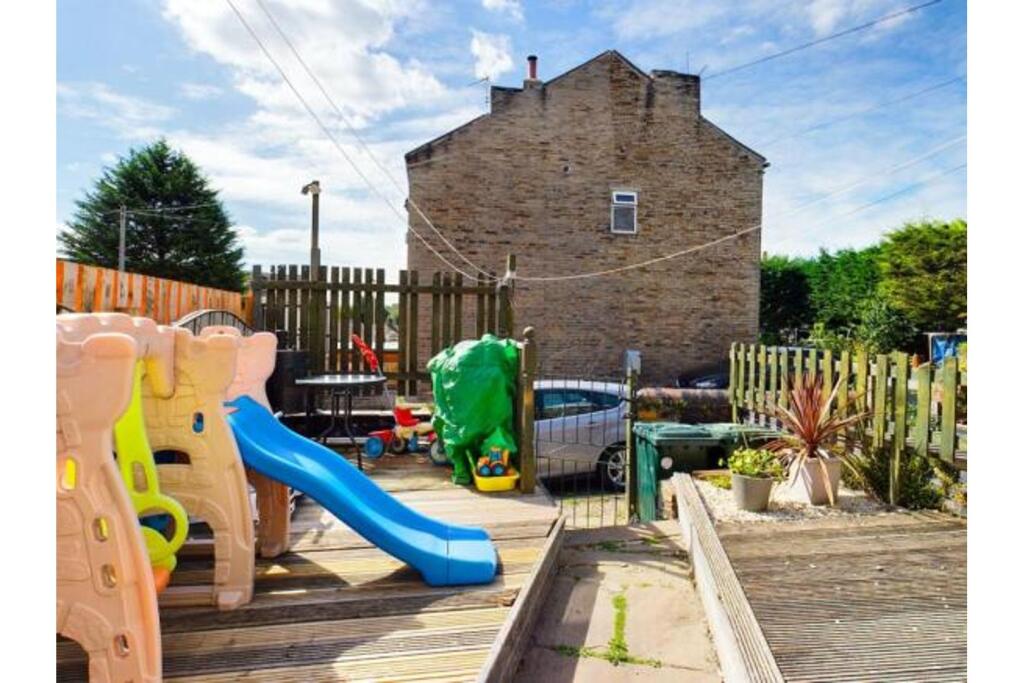 Additional image 13 of Cleckheaton Road, Bradford, BD12