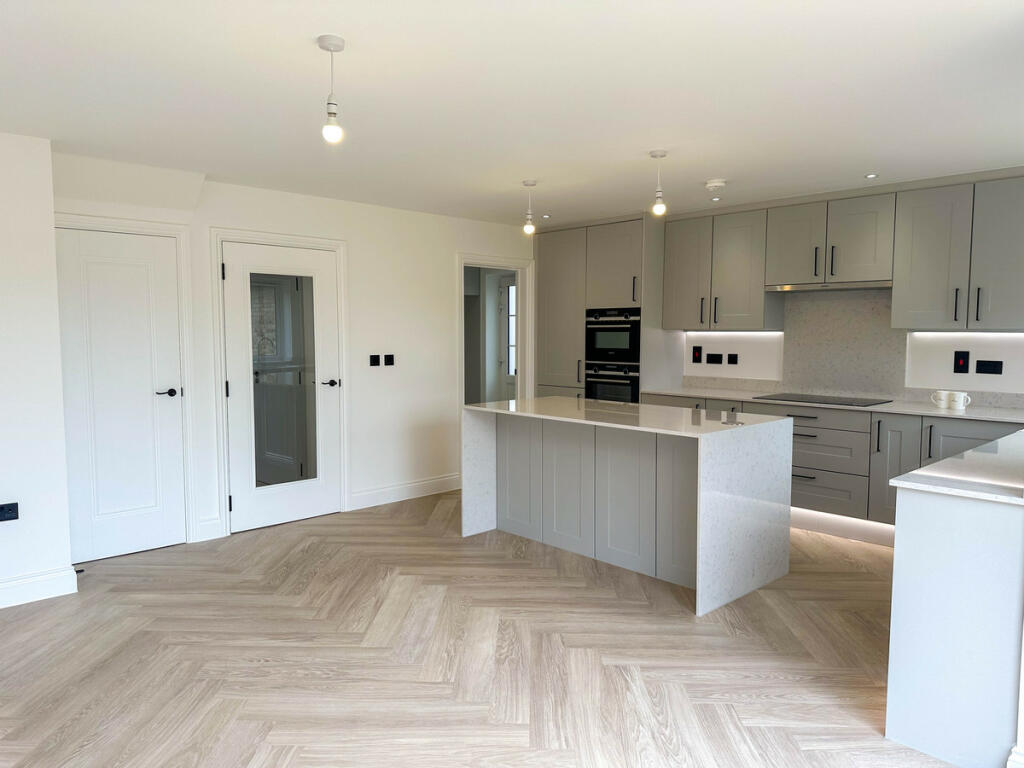 Additional image 27 of Hayfield Lodge, New Road, Over, CB24