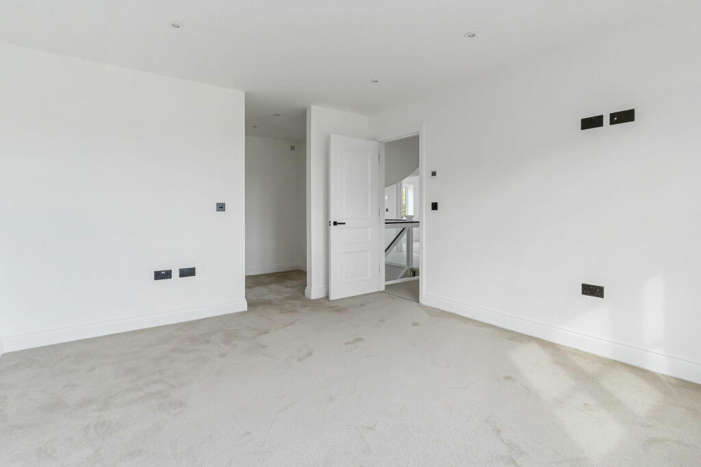 Additional image 18 of 'The Amour' Rose Clover Place, Clavering, CB11
