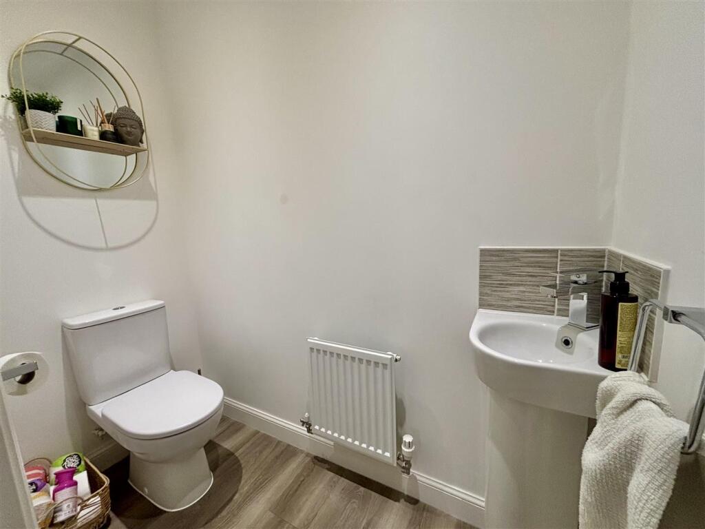 Additional image 7 of Martletts Close, Peacehaven