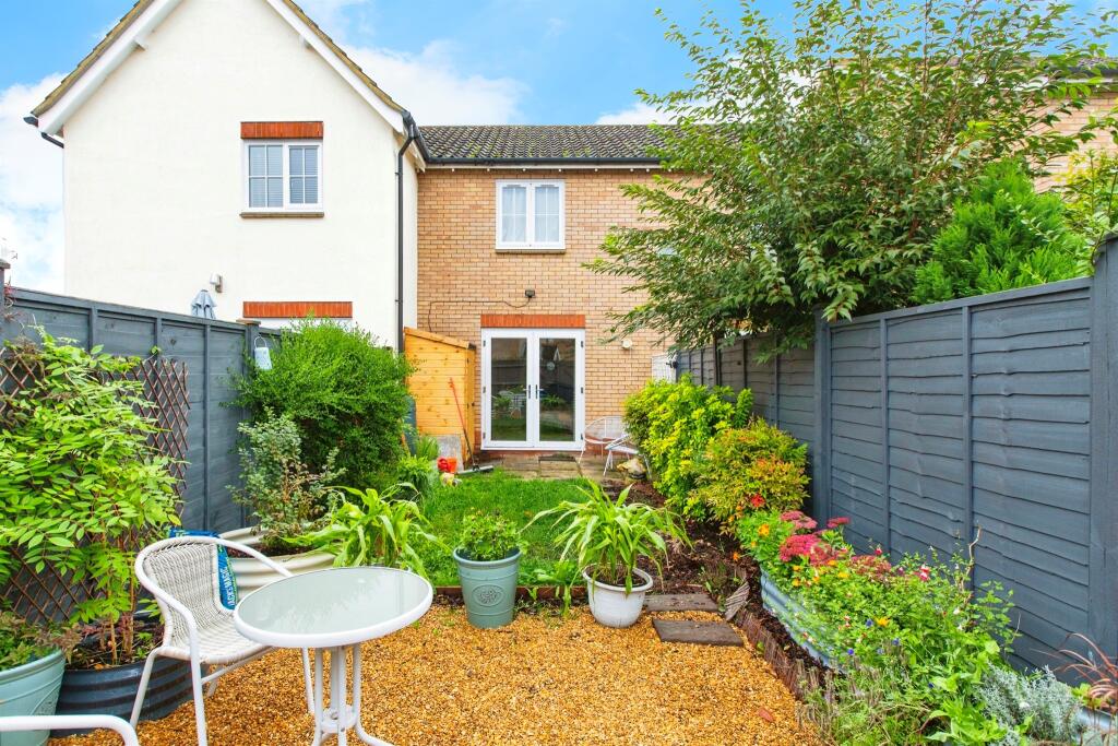 Additional image 4 of Chaffinch Walk, Great Cambourne, Cambridge