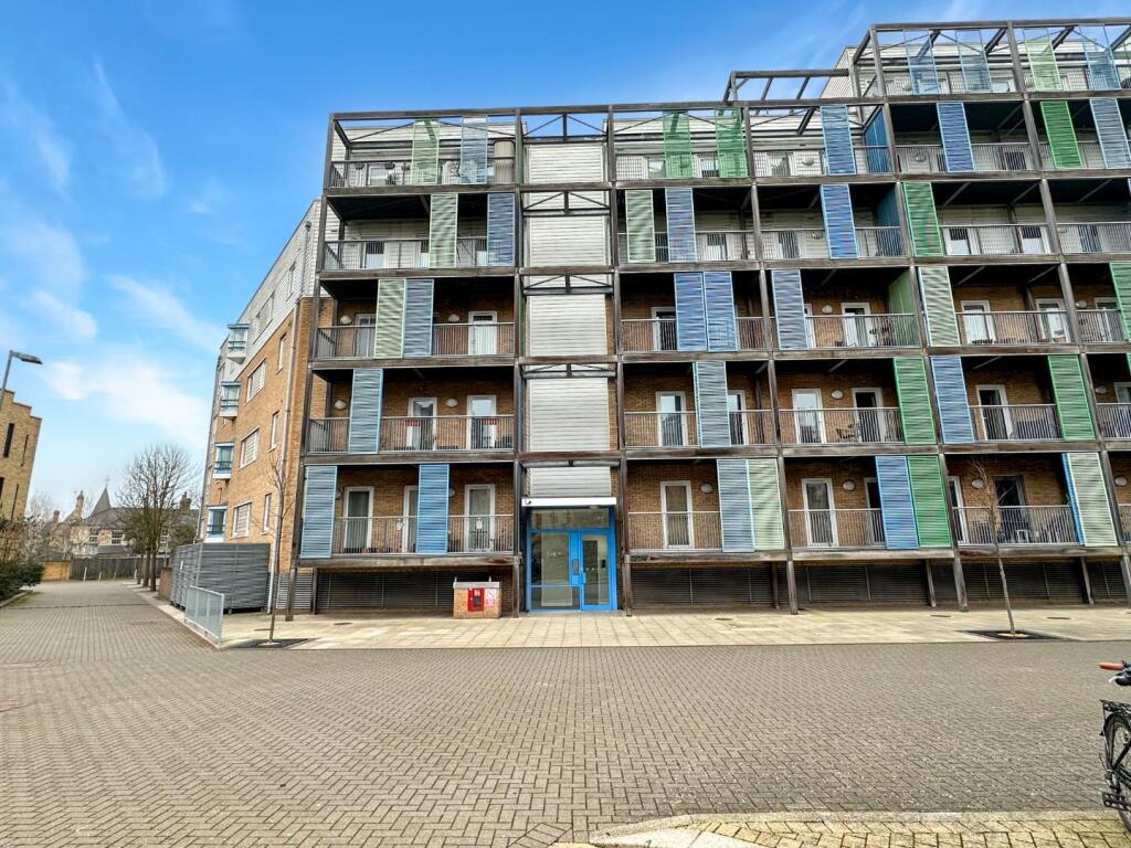 Additional image 13 of Warren Close, Cambridge