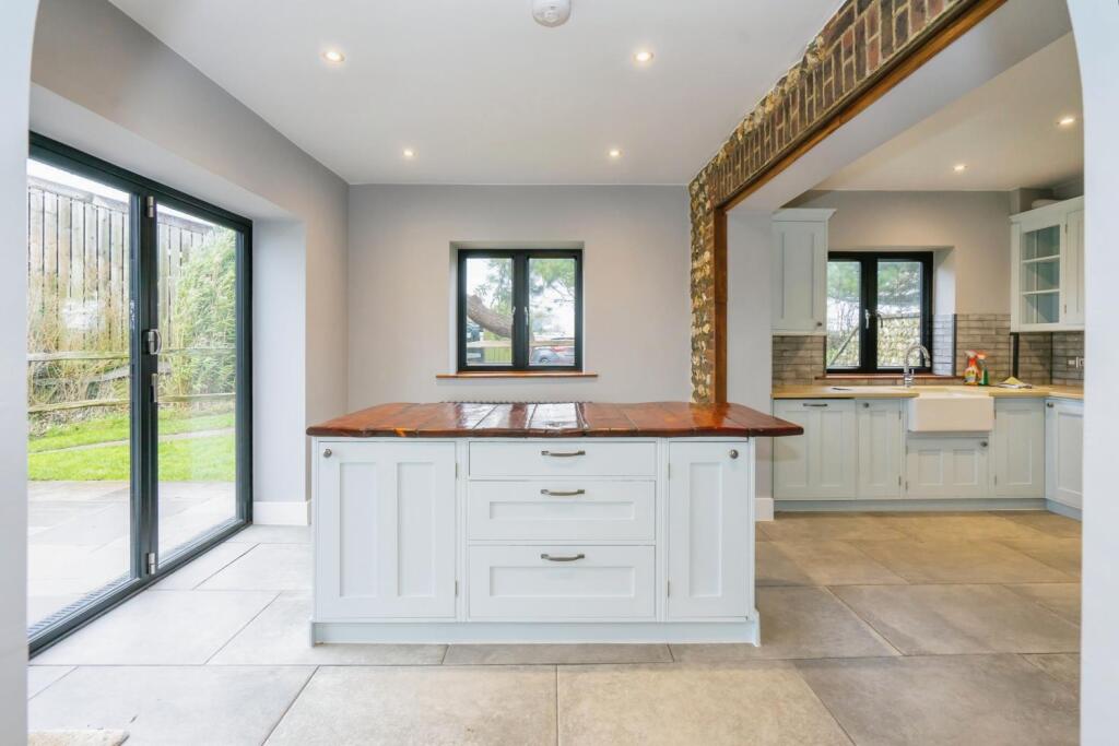 Additional image 9 of ALFRISTON ROAD, BN25