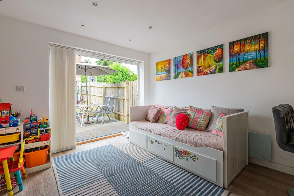 Additional image 20 of Lilburne Close, Pontprennau, Cardiff