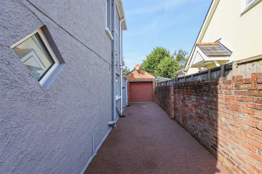 Additional image 29 of Manor Rise, Whitchurch, Cardiff