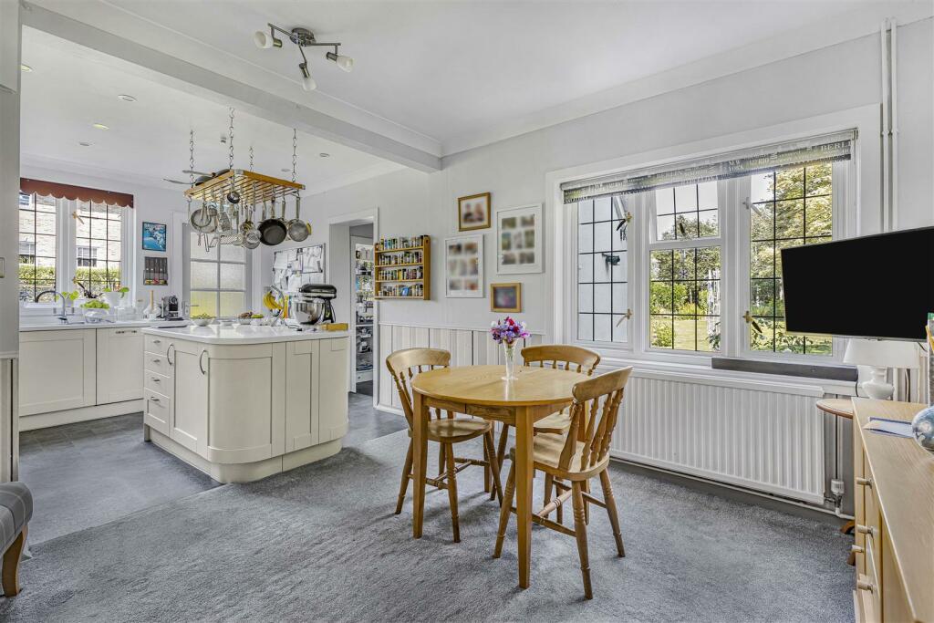 Additional image 8 of Fordham Road, Newmarket