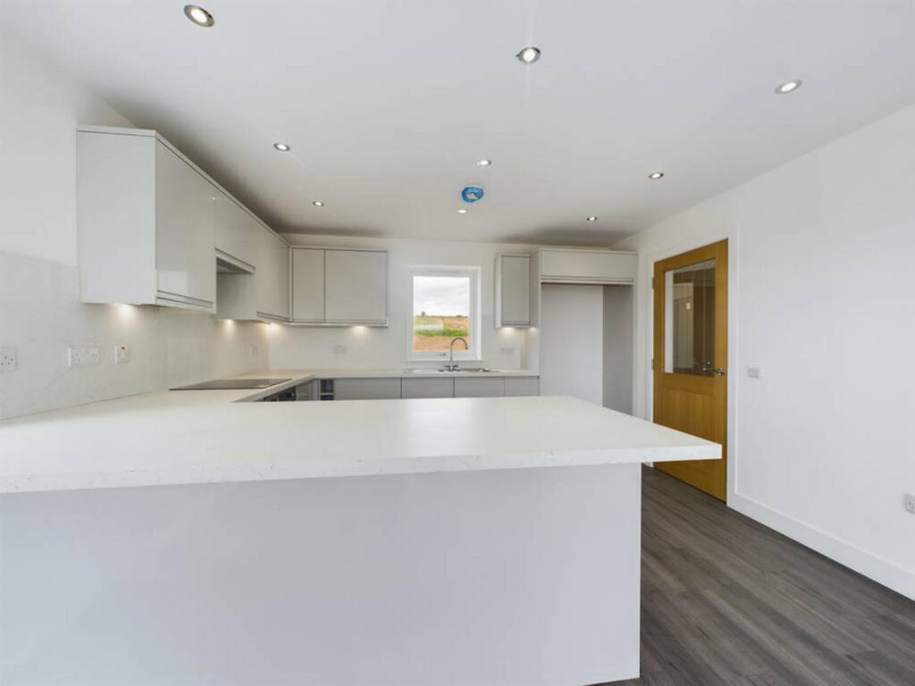 Additional image 12 of South View, Ardallie, AB42