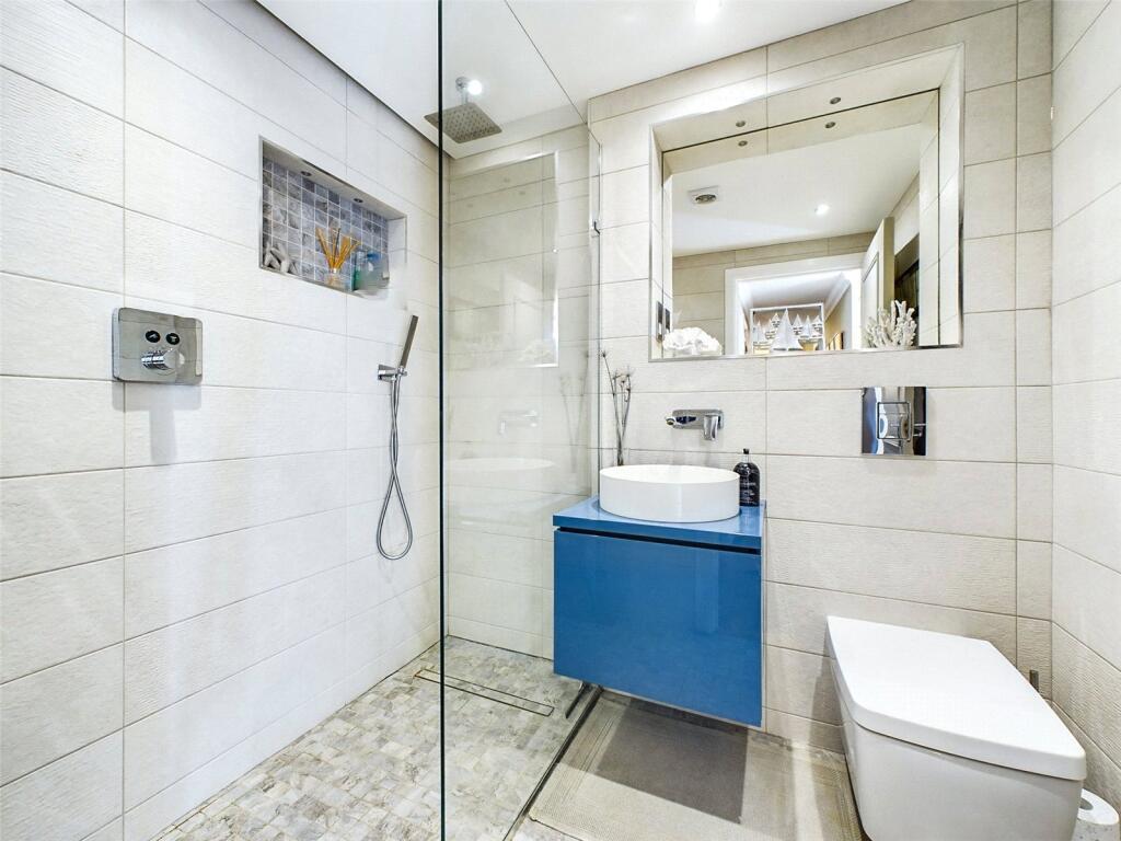 Additional image 12 of Rossiters Quay, Bridge Street, Christchurch, Dorset, BH23