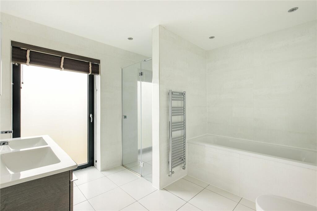 Additional image 11 of Southwell Drive, Trumpington, Cambridge, CB2