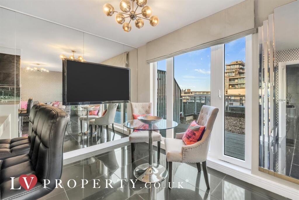 Additional image 4 of Royal Arch Apartments, The Mailbox