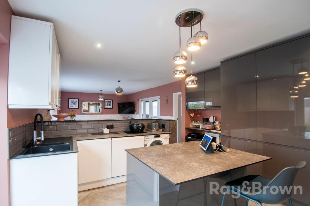 Additional image 23 of Holly Grove, Lisvane, Cardiff