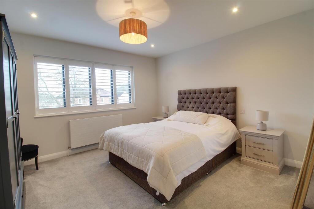 Additional image 30 of Mymms Drive, Brookmans Park