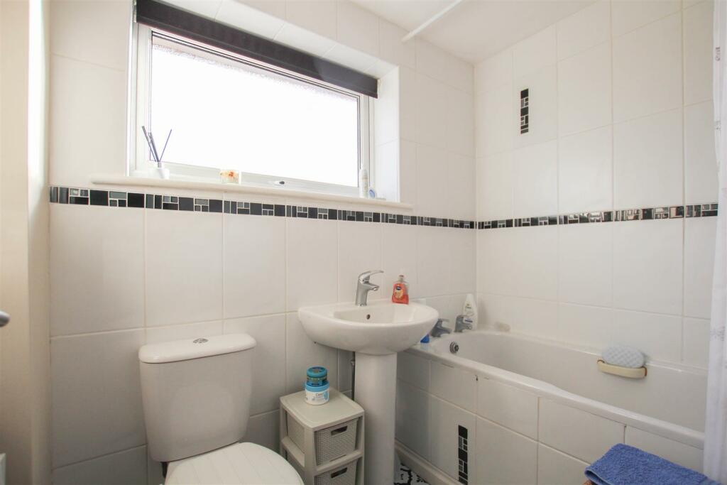 Additional image 9 of Church Field, Saffron Walden