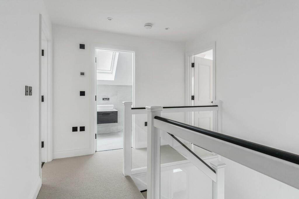 Additional image 28 of 'The Amour' Rose Clover Place, Clavering, CB11