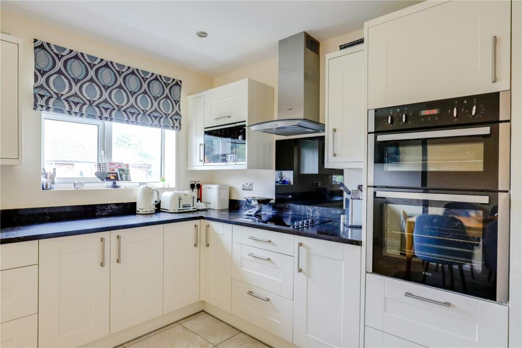 Additional image 11 of Hampton Court, Brandreth Road, Cardiff, CF23