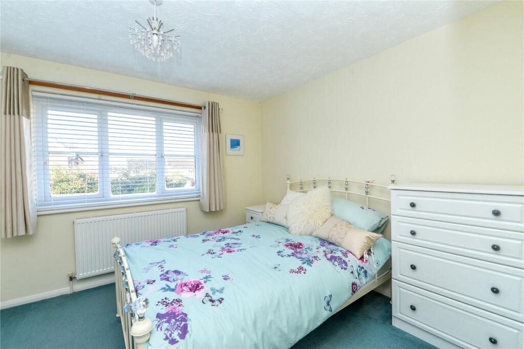 Additional image 20 of Fawn Gardens, New Milton, Hampshire, BH25