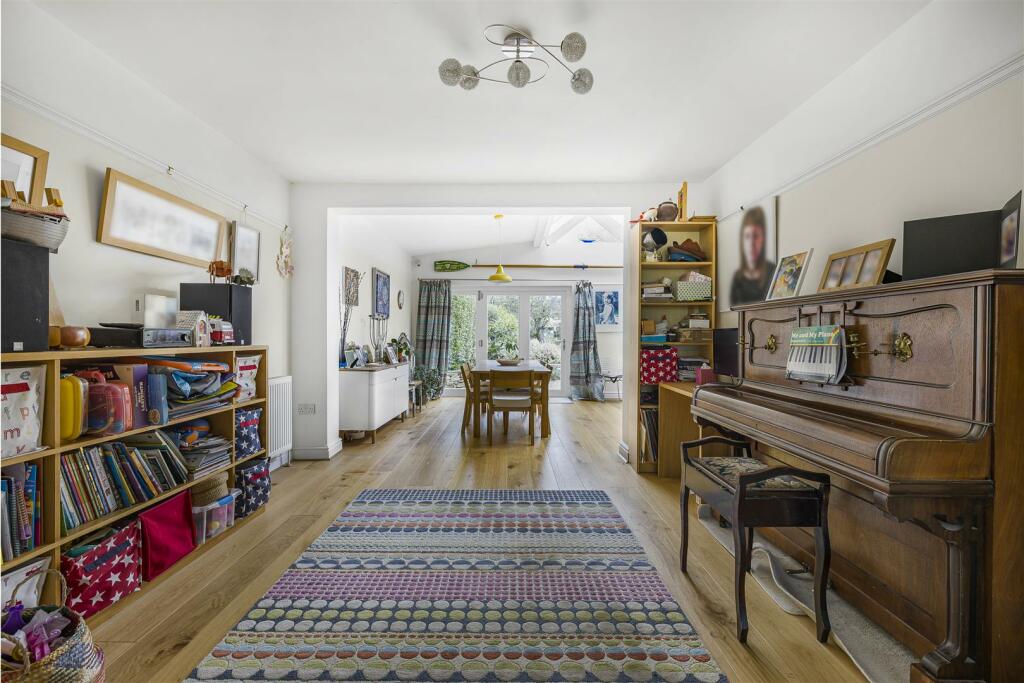Additional image 9 of Leys Avenue, Cambridge