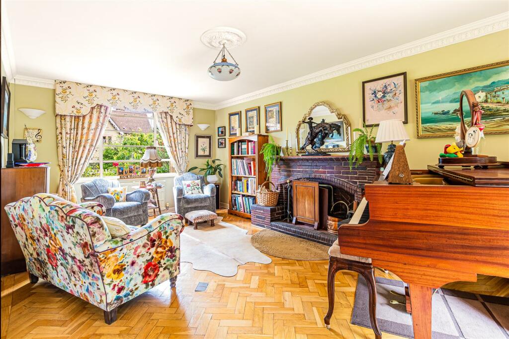 Additional image 26 of Hamlet Road, Haverhill