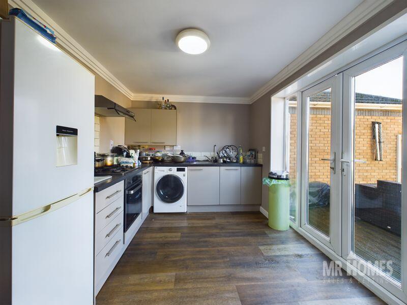 Additional image 4 of Powderham Drive, Carlton Gardens, Grangetown CF11 8ES