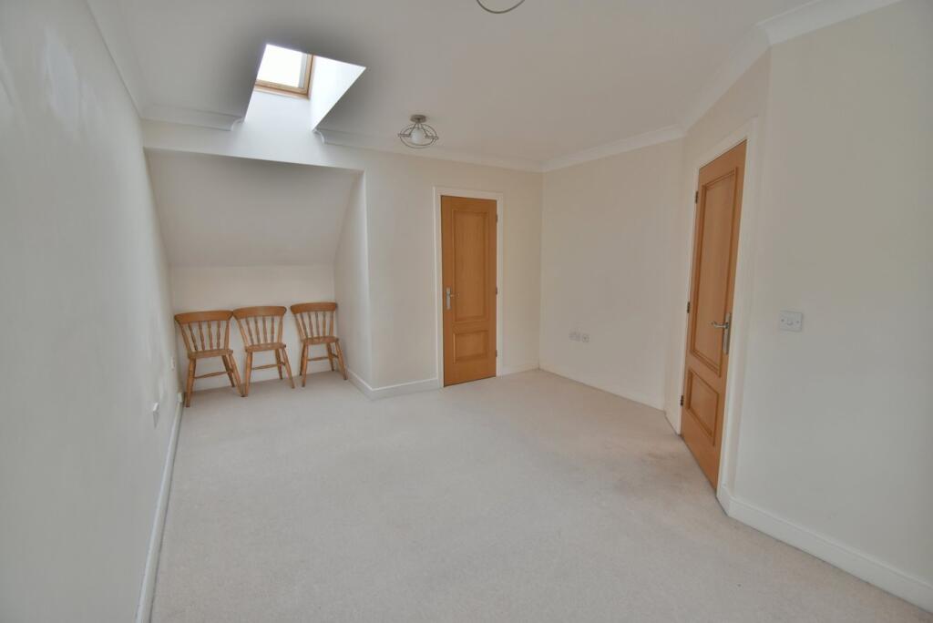 Additional image 4 of Badgers Walk, Bournemouth, BH10