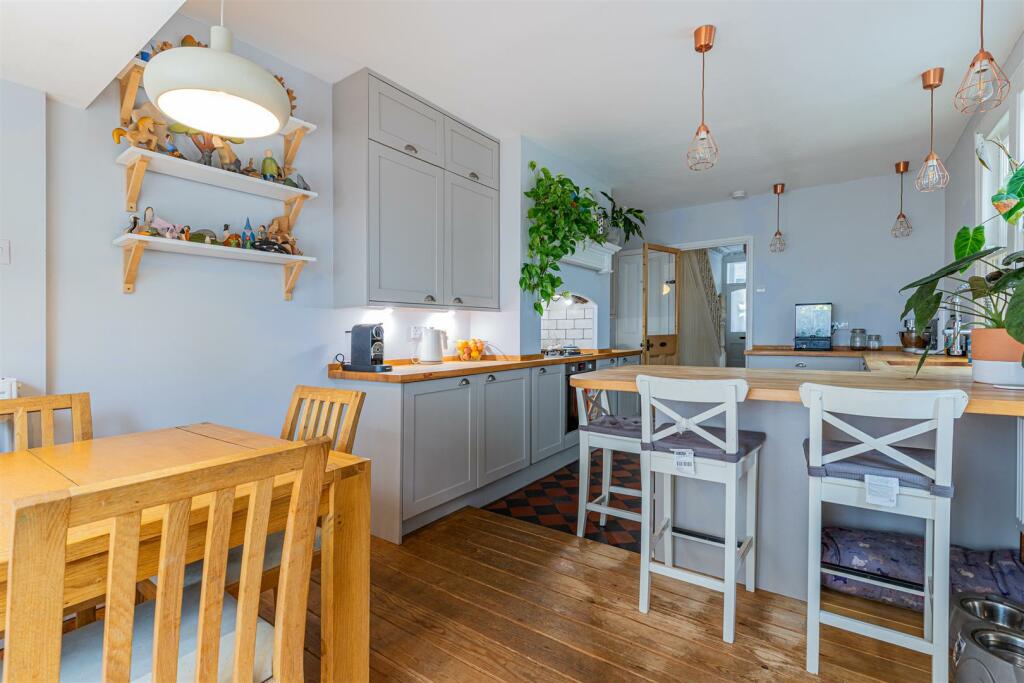 Additional image 8 of Lochaber Street, Roath Park