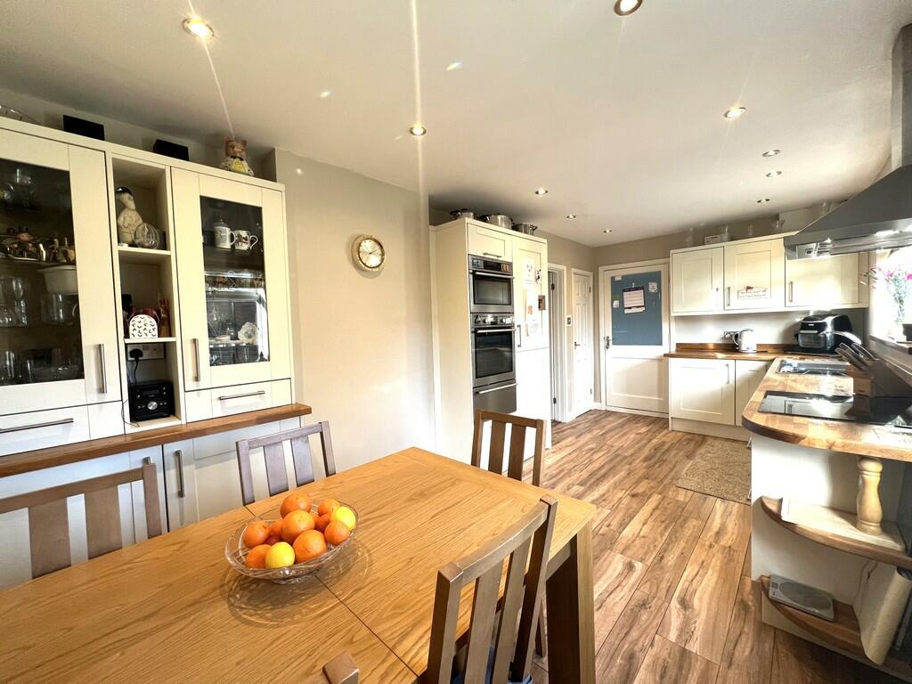 Additional image 3 of Steward Close, Stuntney