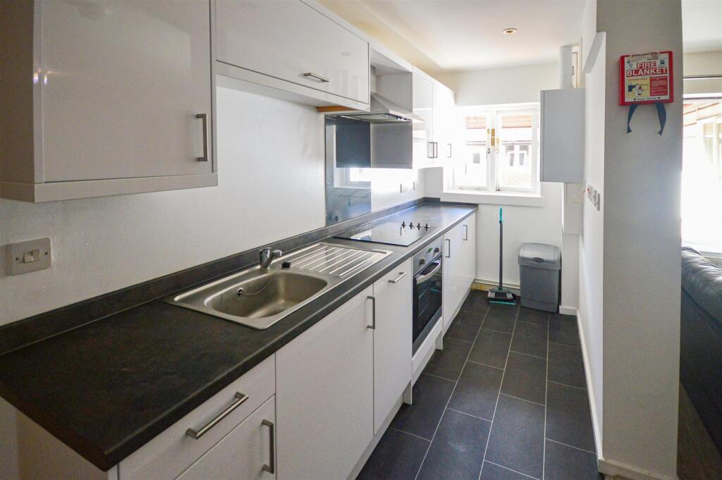 Additional image 9 of 6 Bed Flats, The Forum, Tiverton Way, CB1