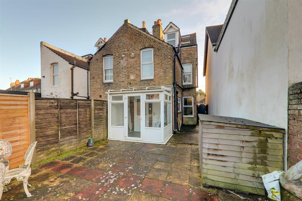 Additional image 13 of Thurlow Road, Worthing, BN11