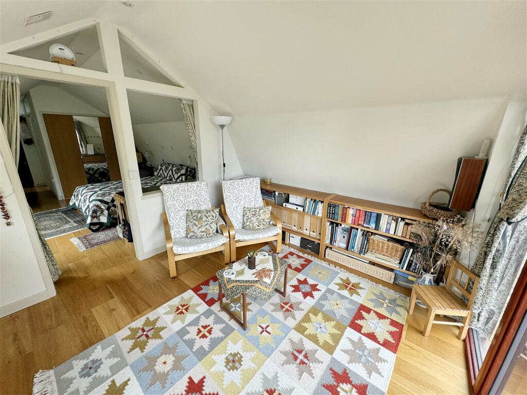 Additional image 40 of Station Road, Haddenham